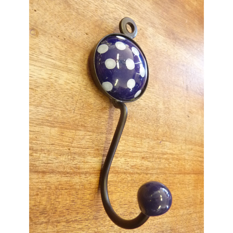Round porcelain hook with dark blue and pitch