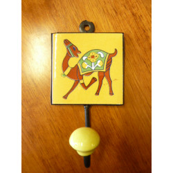             Gancho 8x8 cm camello jaune