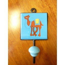 Gancho 8x8 cm camello azul