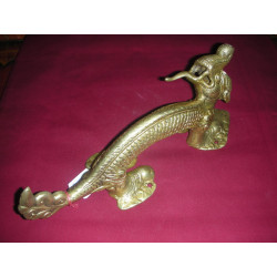             handle brass dragon