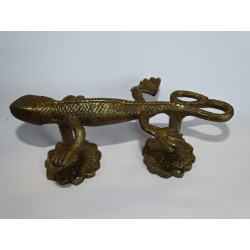             Manico in bronzo salamandre...