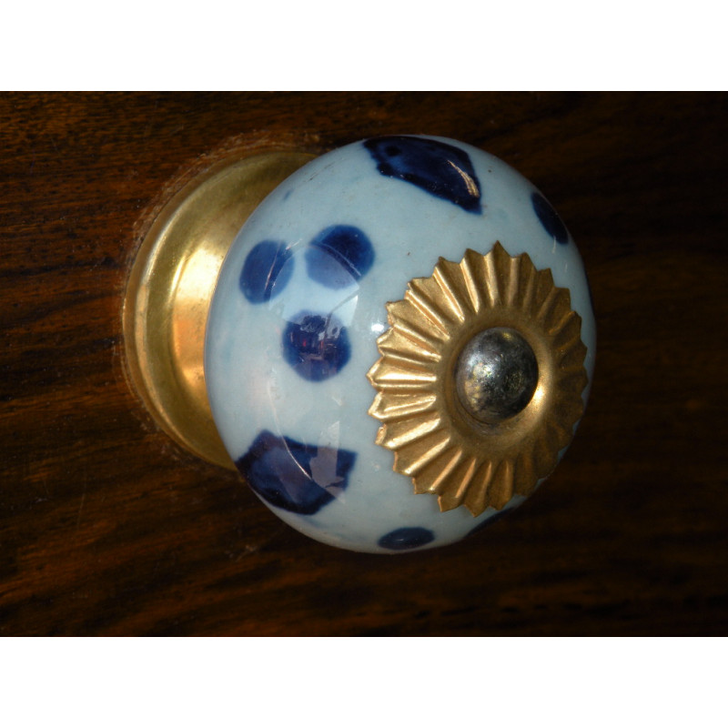Porcelain knobs blue clair/dark-blue